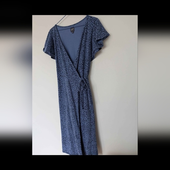GAP Blue Flutter Sleeve Animal Print Wrap Midi Dress Small Tall Cotton - Picture 8 of 9